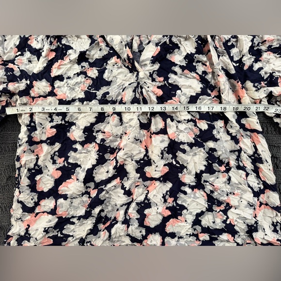 Women's Navy Floral Blouse 3X, Plus Size, Saint Tropez West - Picture 7 of 9